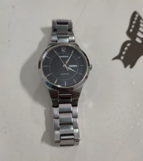 雷诺女士手表，防水石英表，天虹商场专柜购买...