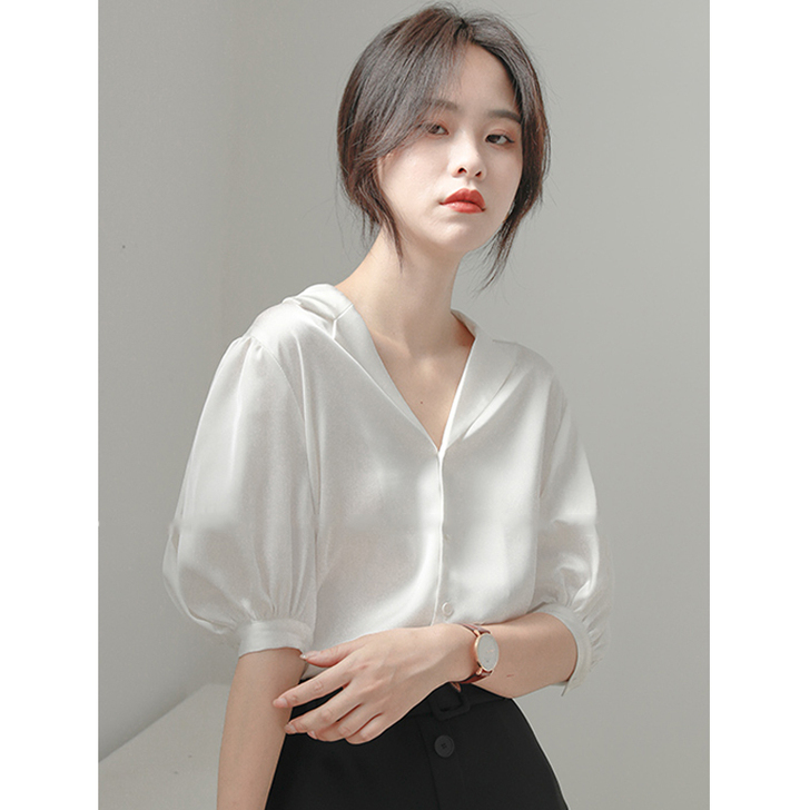 白色V领衬衫女夏薄款设计感别致短款法式小众...