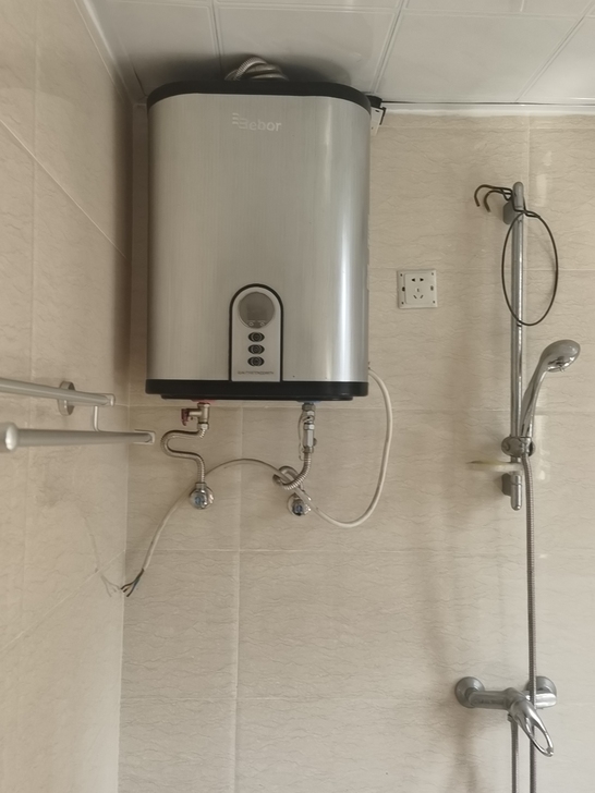 热水器