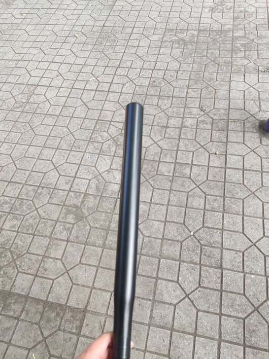 棒球棍。金属的。21寸