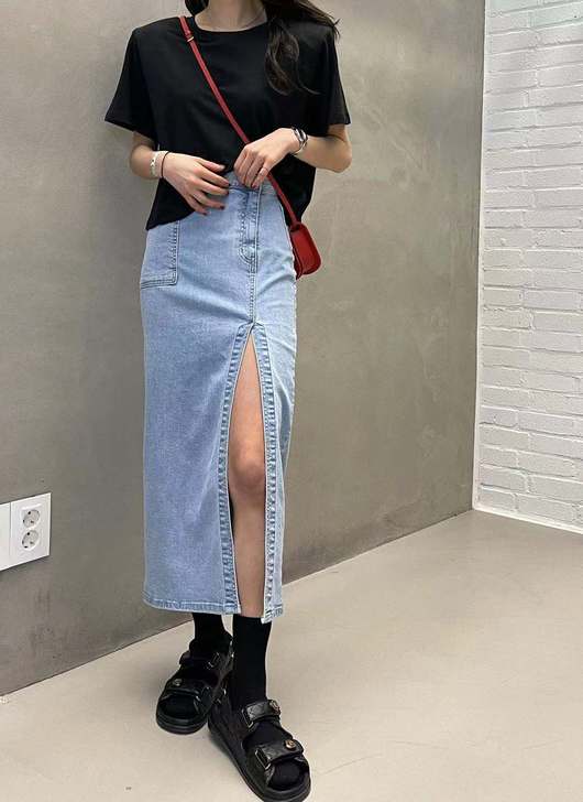 Black Ribbon/Disney20...