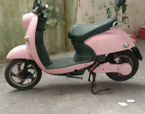 转辆60v20a电动车,车况很好,车子非常...