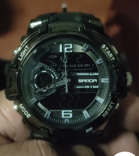 青少年运动手表男士初中高中学生潮流防水多功...