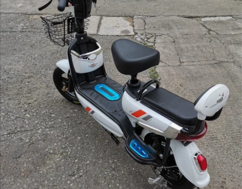 【全新闲置】全新电瓶车学生代步车新国标可上...