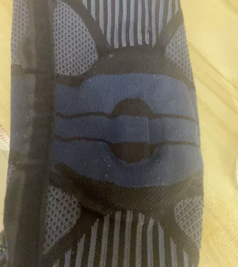 保而防护膝运动款黑色2xl码 正品 除了标...