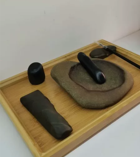 天然古石器，奇石，文房四宝组合 感兴趣的话...