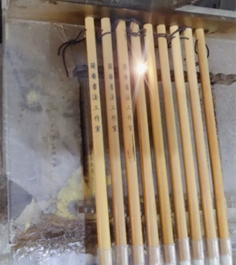 各类毛笔定制，从几块到几百都可定 感兴趣的...