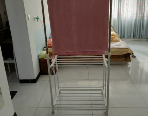 伸缩折叠晾衣架,自取,260买的,不用了,...