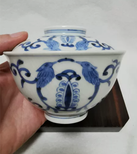 日本百年老青花盖碗！青花发色漂亮！瓷器温润...