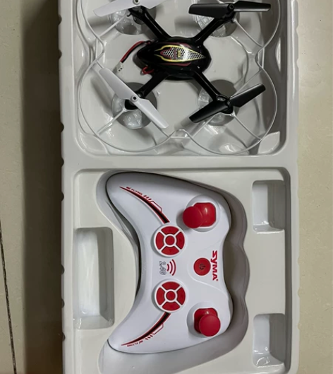 无人飞机  带摄像头#内存卡#读卡器#电池...