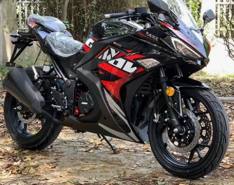 全新V6摩托车国四电喷跑车 地平线重机车可...