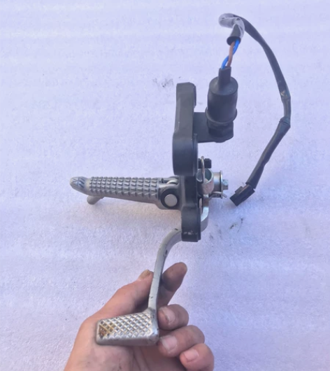 忍者400 刹车总成 刹车杆 边撑 感兴趣...