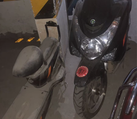 立雅摩托车，150cc，正规销售商家，有发...