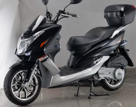 新款立雅150排量MAX狮吼宏图国四电喷燃...