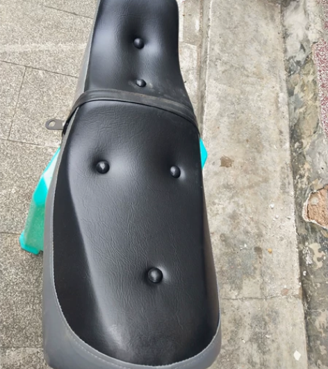 店铺倒闭剩下几个力帆.宗申龙太子座垫.也叫...