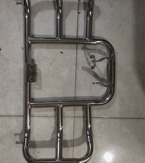 出售男士摩托车通用保险杠护杠125 150...