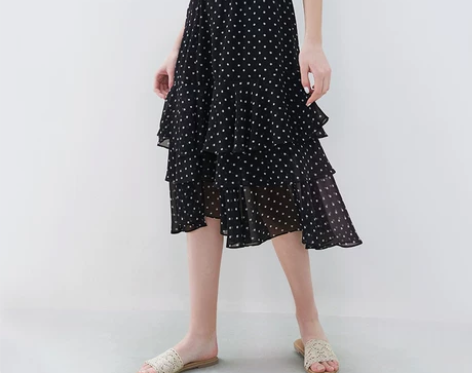 ?阔色夏季韩版女宽松黑色波点雪纺a字裙 颜...
