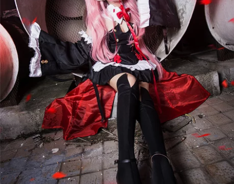 猫老师 Cosplay女装 感兴趣的话点“...