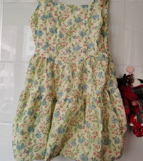 绿色碎花肌理提花面料花苞裙 下面是花苞的形...