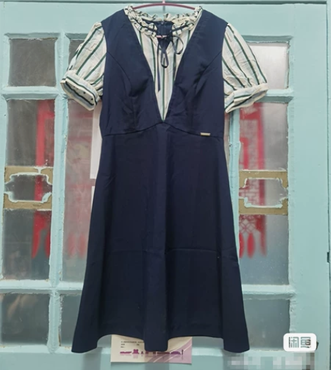 eland赫本风连衣裙，假两件，很文艺，穿...