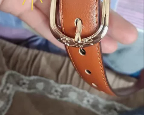 【全新包邮】稻草人女士皮带女真皮腰带时尚简...