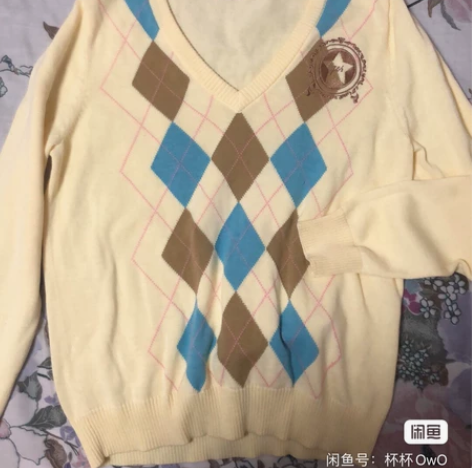 uwowo 悠窝窝 薄毛衣 针织衫 m码 ...