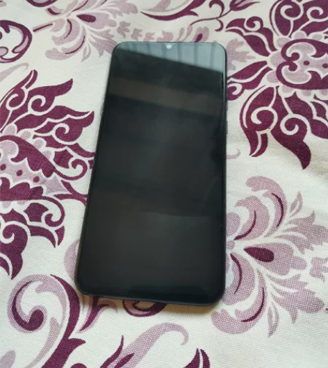 华为麦芒8 6+128 老人自用一手机.正...