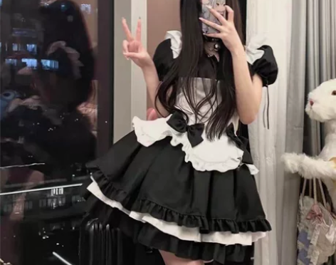 奇迹暖暖cosplay 超可爱女仆装lol...