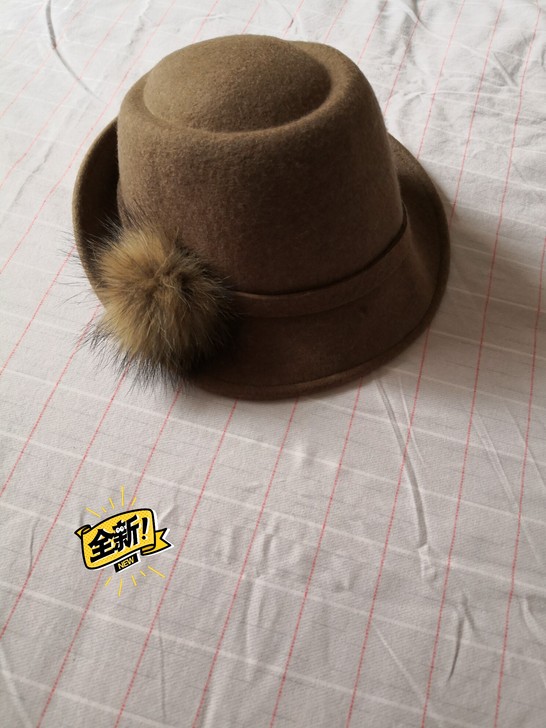 全新咖色羊毛秋冬女帽，搭配大衣气场全开，羊...
