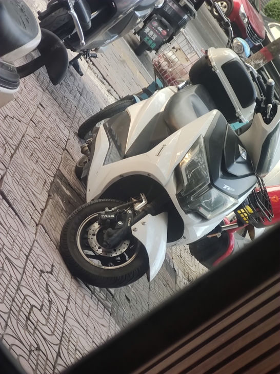 台铃电动车，72v 70A锂电，19年入，...