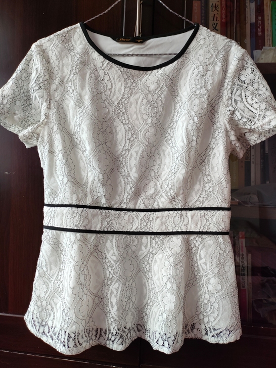 蕾丝衫短袖女