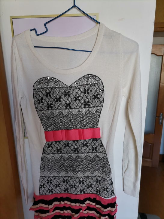 全新 针织衫吊牌在,s码