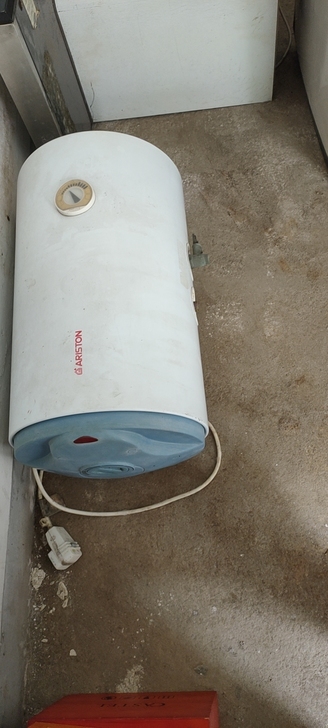 热水器，油烟机，燃气灶