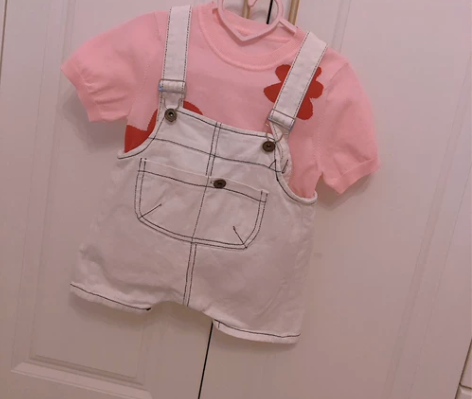 宝宝背带裤，牛仔裤，短款，9成新，特别特别...