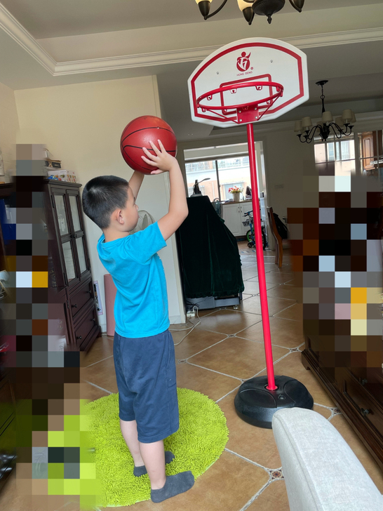 儿童宝宝小孩青少年室内可升降篮球架，9成新...