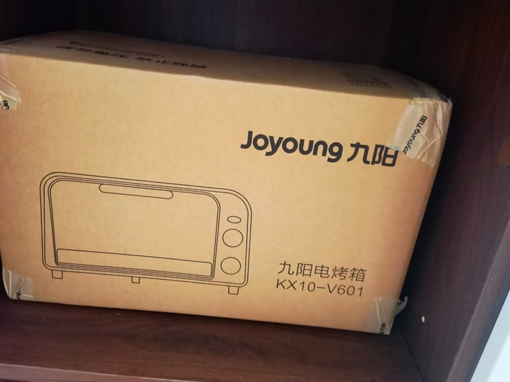 抽奖抽来的九阳烤箱，从来没有用过，是全新的...