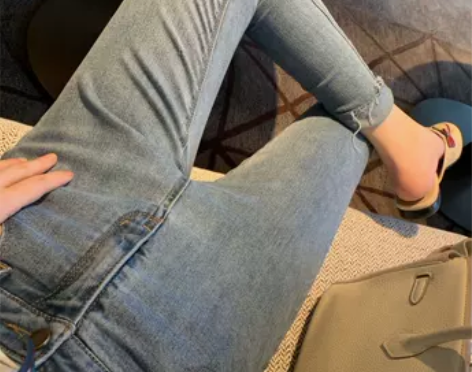 浅蓝色牛仔裤 S码 显腿直几乎全新￥50￥...