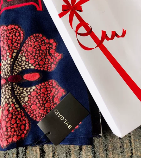 【此生总要奢侈一盘一一BVLGARl双色羊...