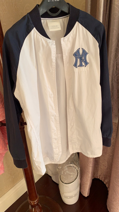 全新MLB棒球外套 棉布材质 宽松盖住屁股