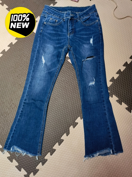 全新  牛仔裤   每条50出   不包邮