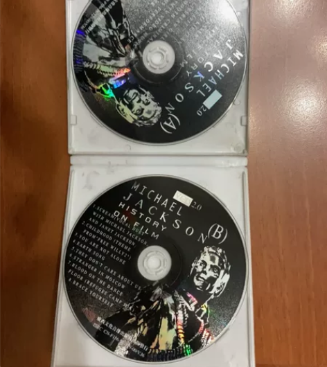 迈克尔杰克逊VCD 感兴趣的话点“我想要”...