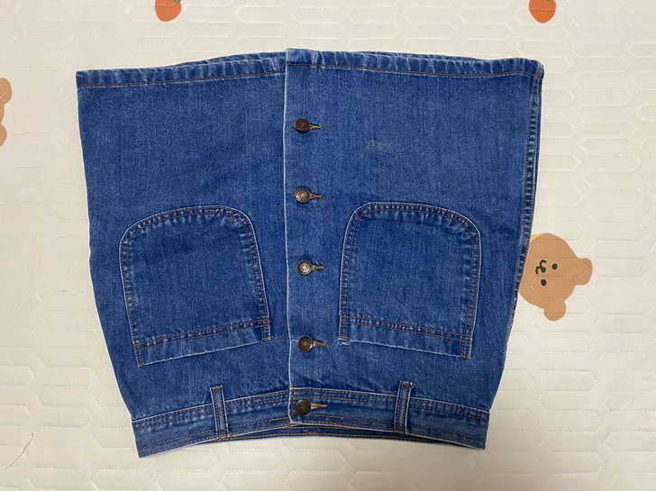 牛仔裙，130左右可以穿