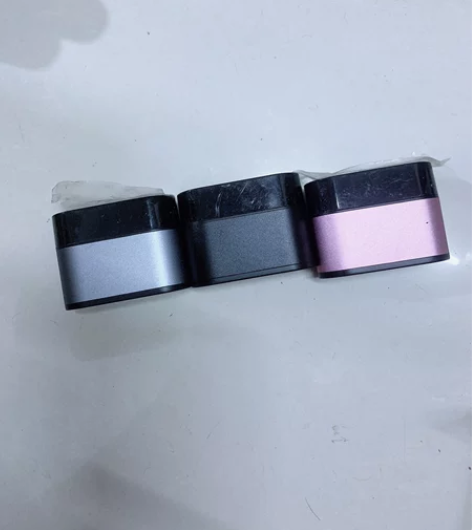 全新库存tws蓝牙耳机，铝合金外壳。不测试...