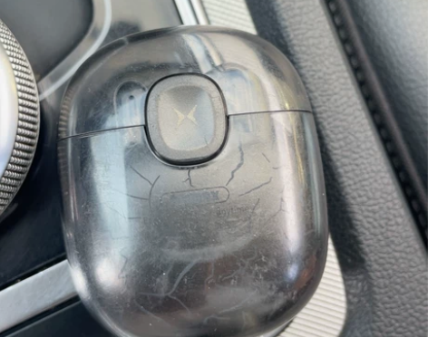 购买渠道得物 个人闲置  盒子都在齐全 耳...