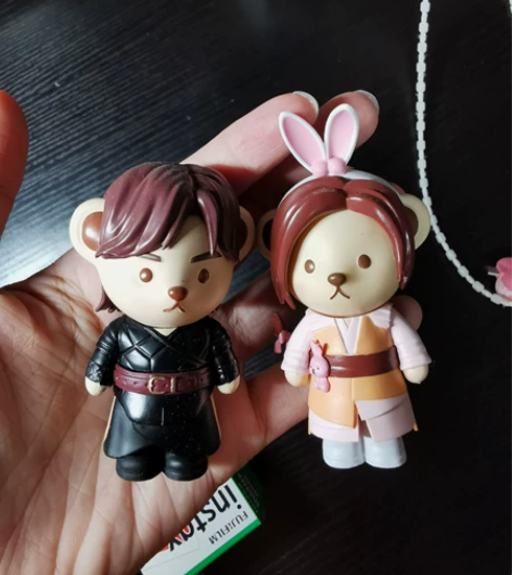 出斗罗大陆电视剧版和泰迪熊联名盲盒，公仔玩...