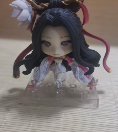 王者荣耀～貂蝉小手办，加底托高约8.5cm...