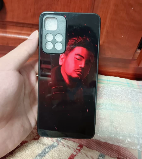 全新手机壳，定制的，当时选错了型号，一次都...