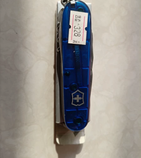 全新正品瑞士军刀，因专柜撤柜便宜处理 感兴...