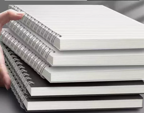 【买一送三】学生加厚笔记本本子简约A4网格...