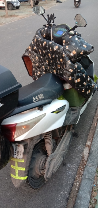 台铃72v大电动车